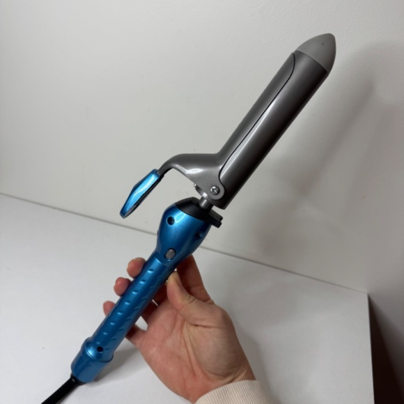 BaBylissPRO® Nano Titanium™ 1¼" Spring Curling Iron - Picture 8 of 11